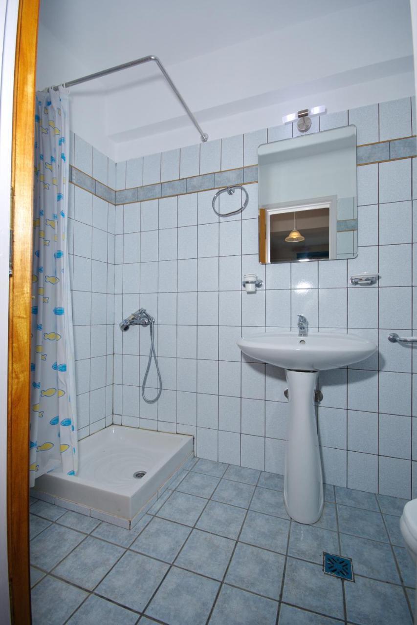Athanasia Studios Patitiri Buitenkant foto